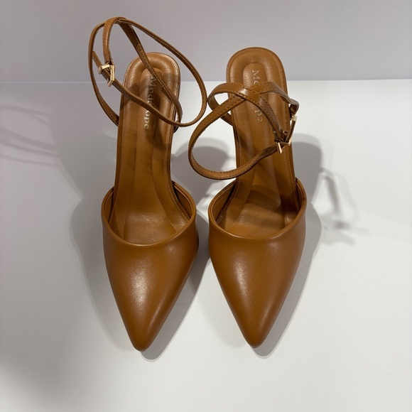 Modatope Closed Toe
Ankle Strap Heels.. - Picture 3 of 6